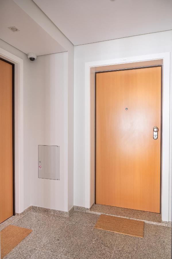 Strelitzia Apartment, By Bolhao Residences ポルト エクステリア 写真